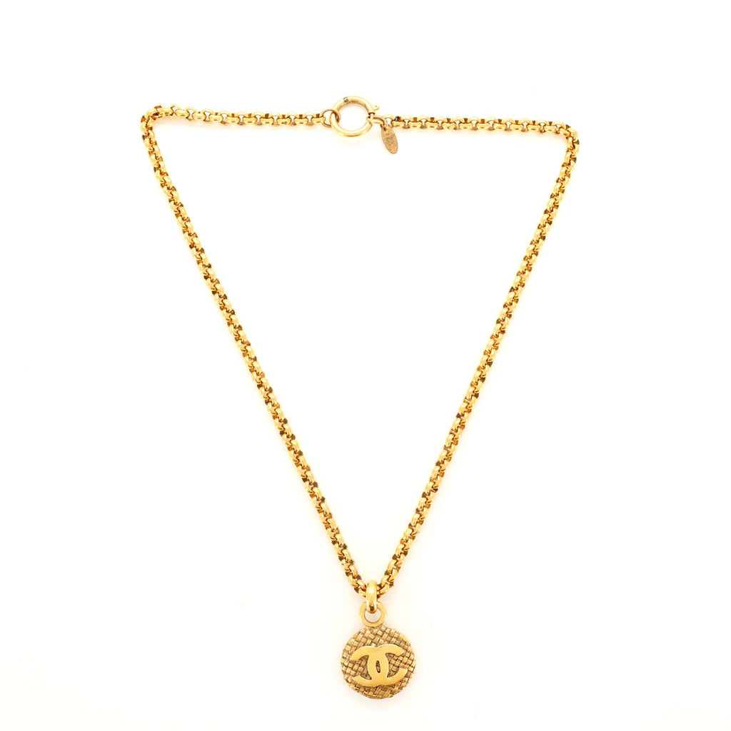 Pendant Necklace Metal