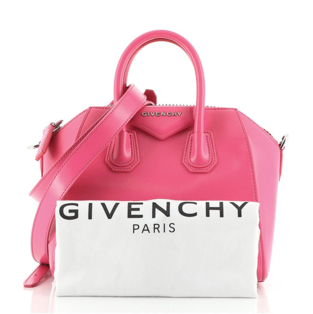 Antigona Bag Glazed Leather Mini
