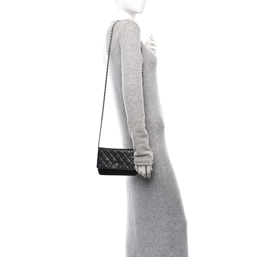 Caviar Quilted Wallet on Chain WOC Black