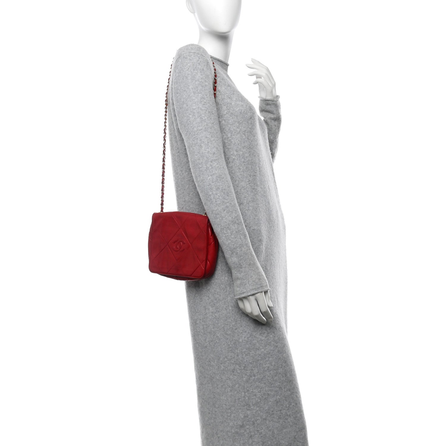 Lambskin Quilted CC Shoulder Bag Red