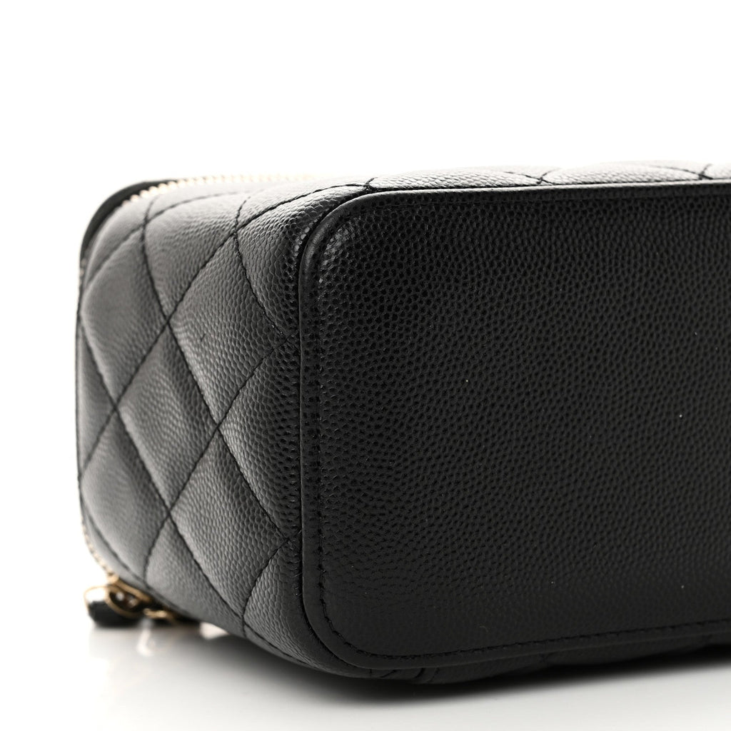 Caviar Quilted Small Vanity Case With Chain Black