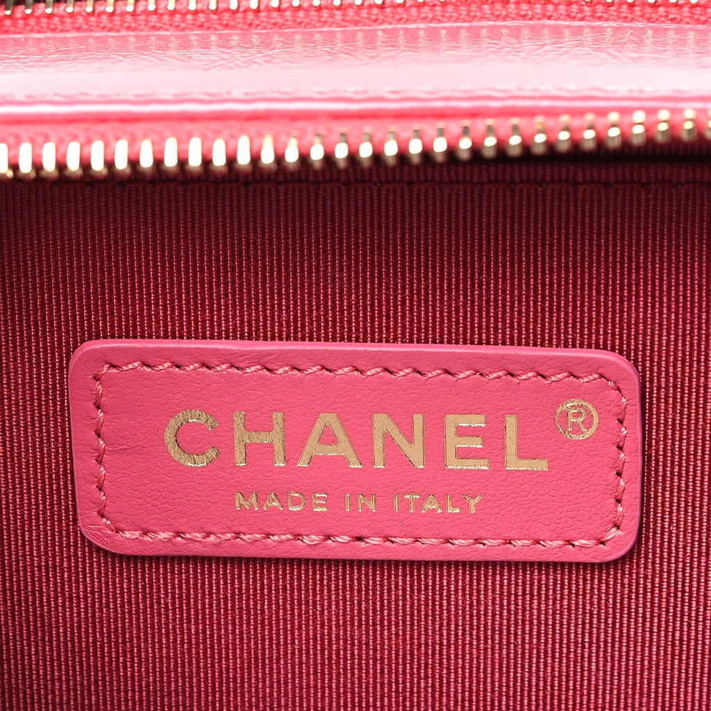 Crumpled Calfskin Quilted Mini Get Round Top Handle Vanity Case Pink