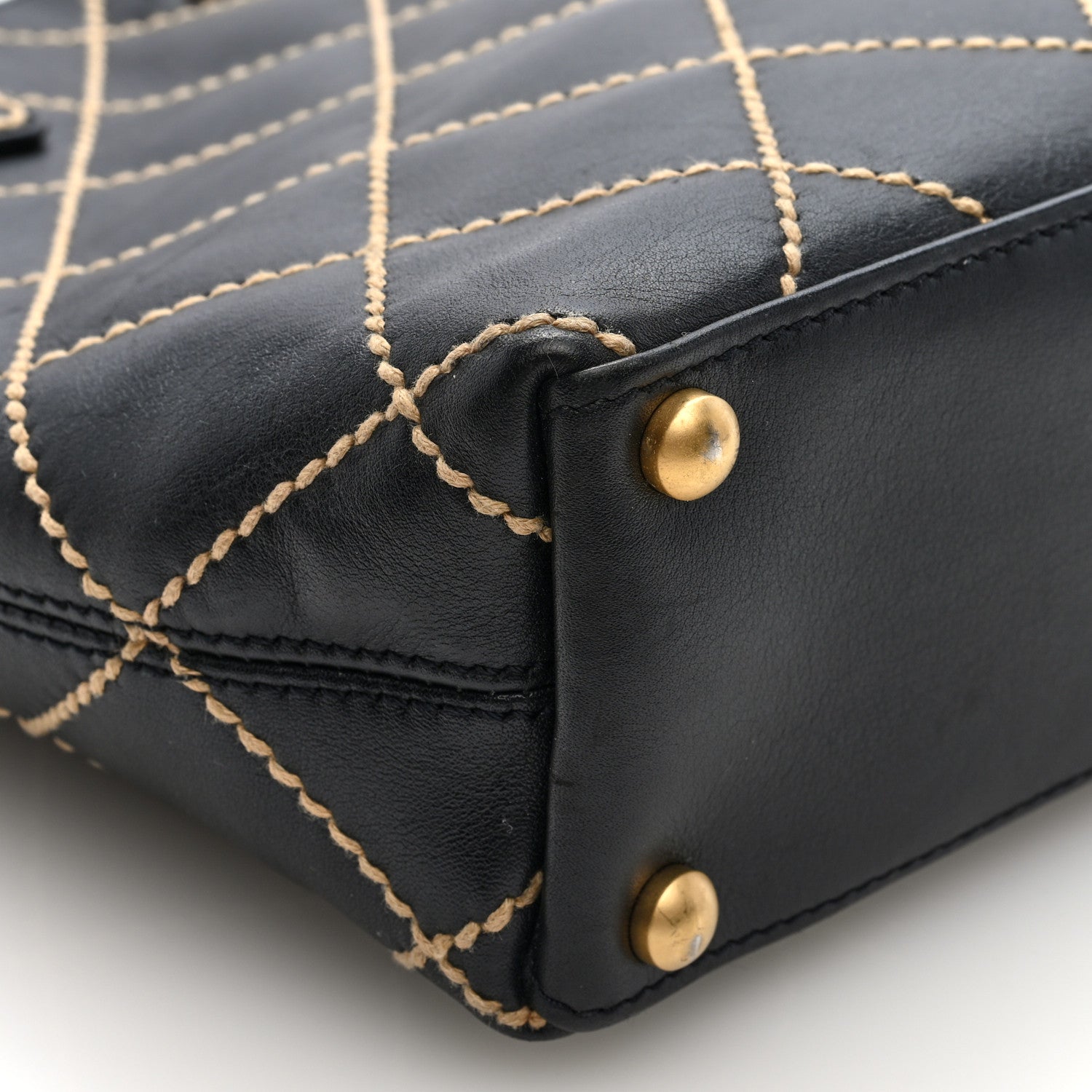 Calfskin Wild Stitch Tote Black