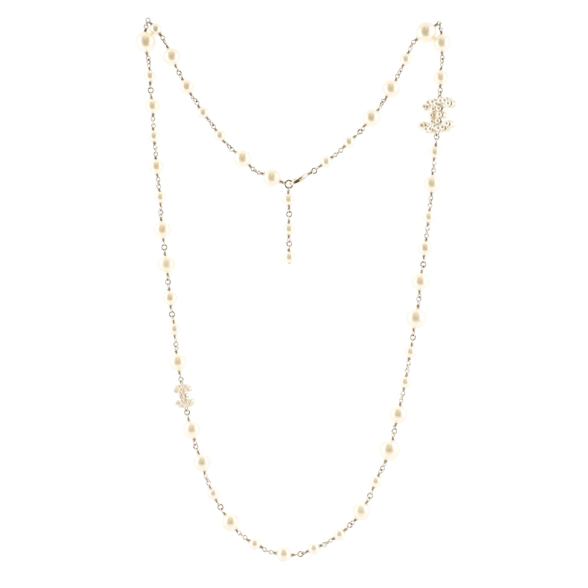 Double-Sided CC Necklace Pearl
