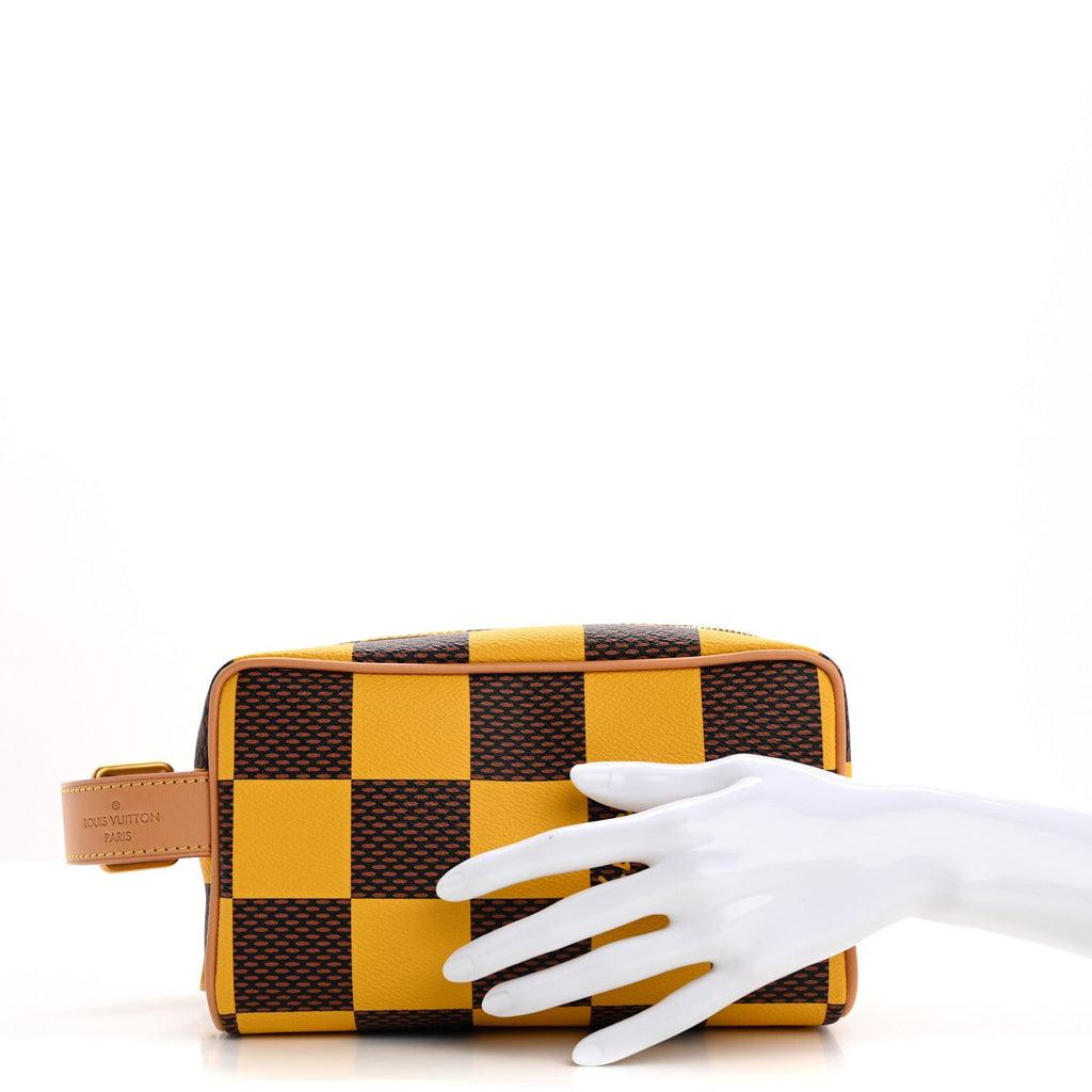 Damier Pop Dopp Kit Toilet Pouch Jaune Mat