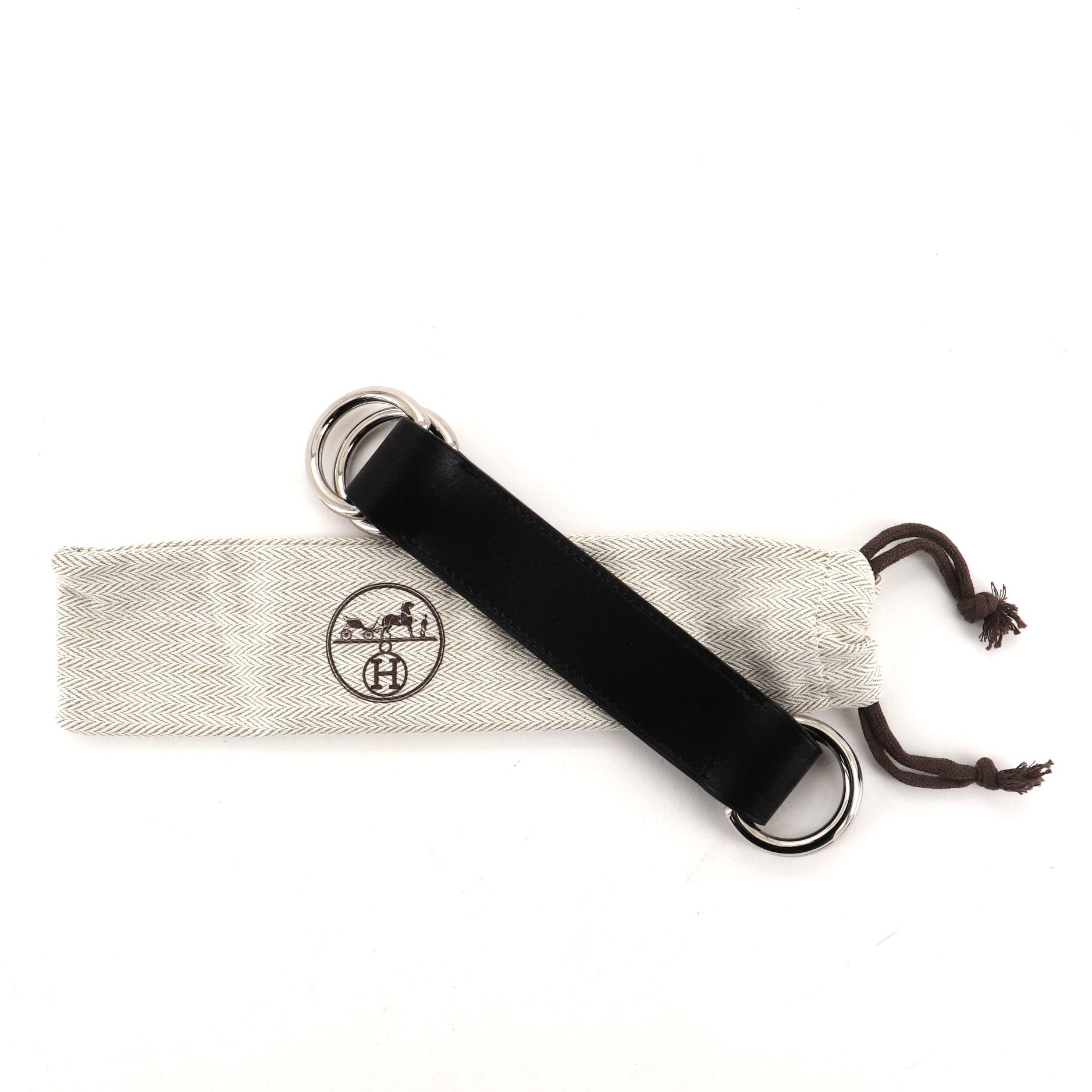 Romance Scarf Ring Leather 20