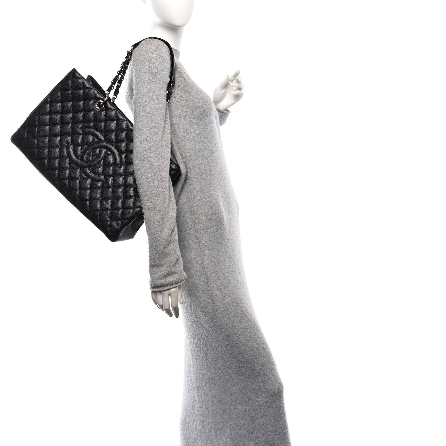 Caviar Quilted XL Grand Shopping Tote GST Black