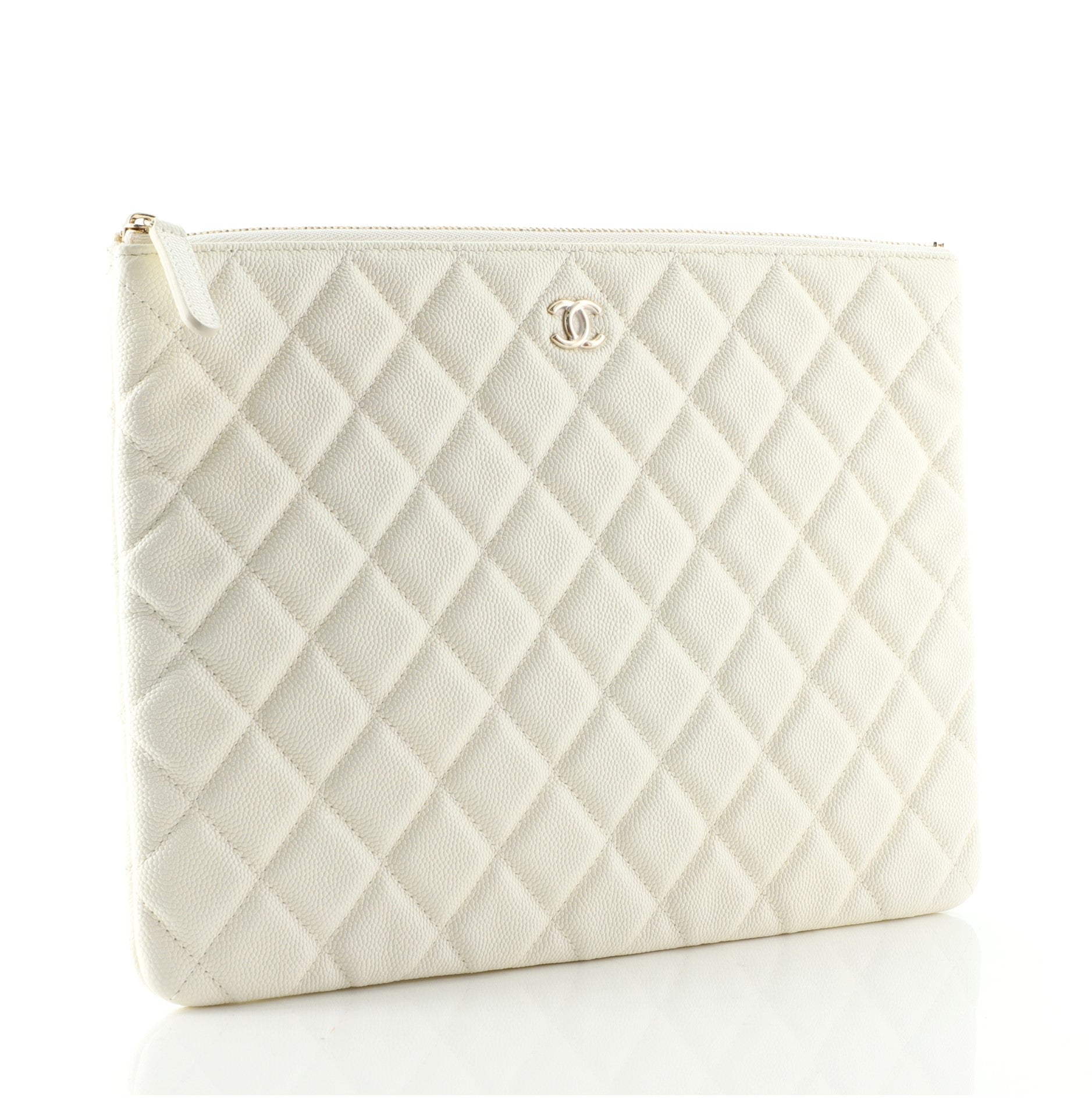 O Case Clutch Quilted Caviar Medium