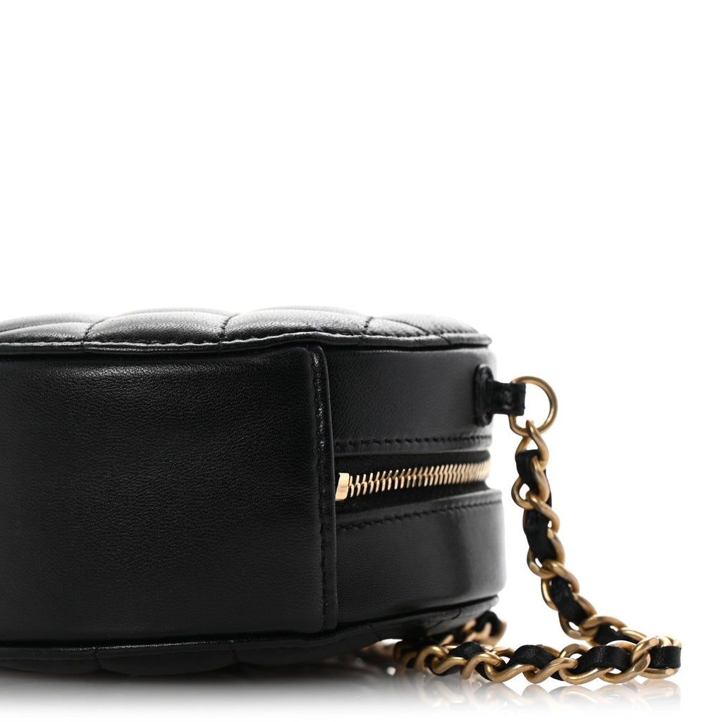 Lambskin Quilted Romance Round Clutch With Chain Black