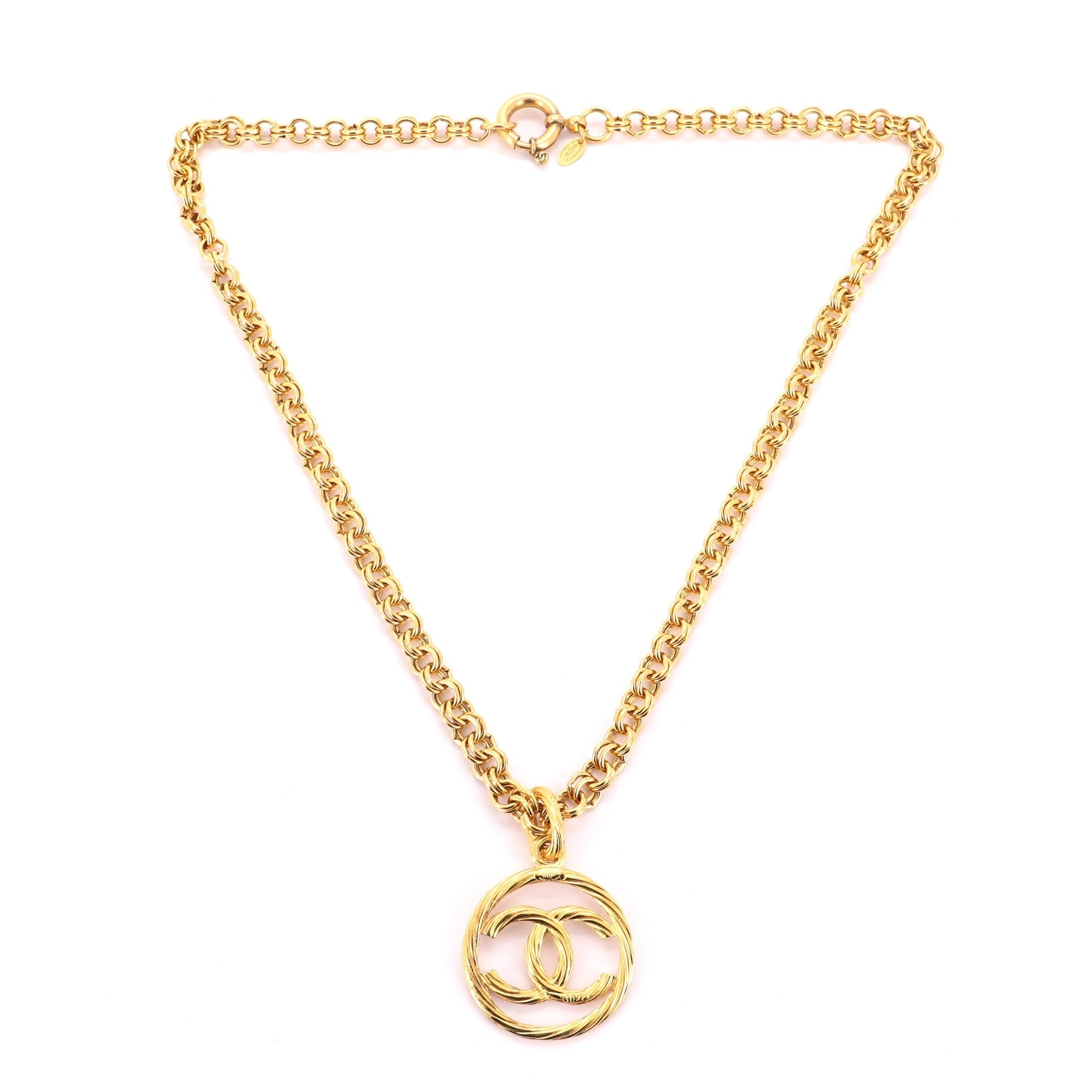 CC Round Pendant Necklace Metal