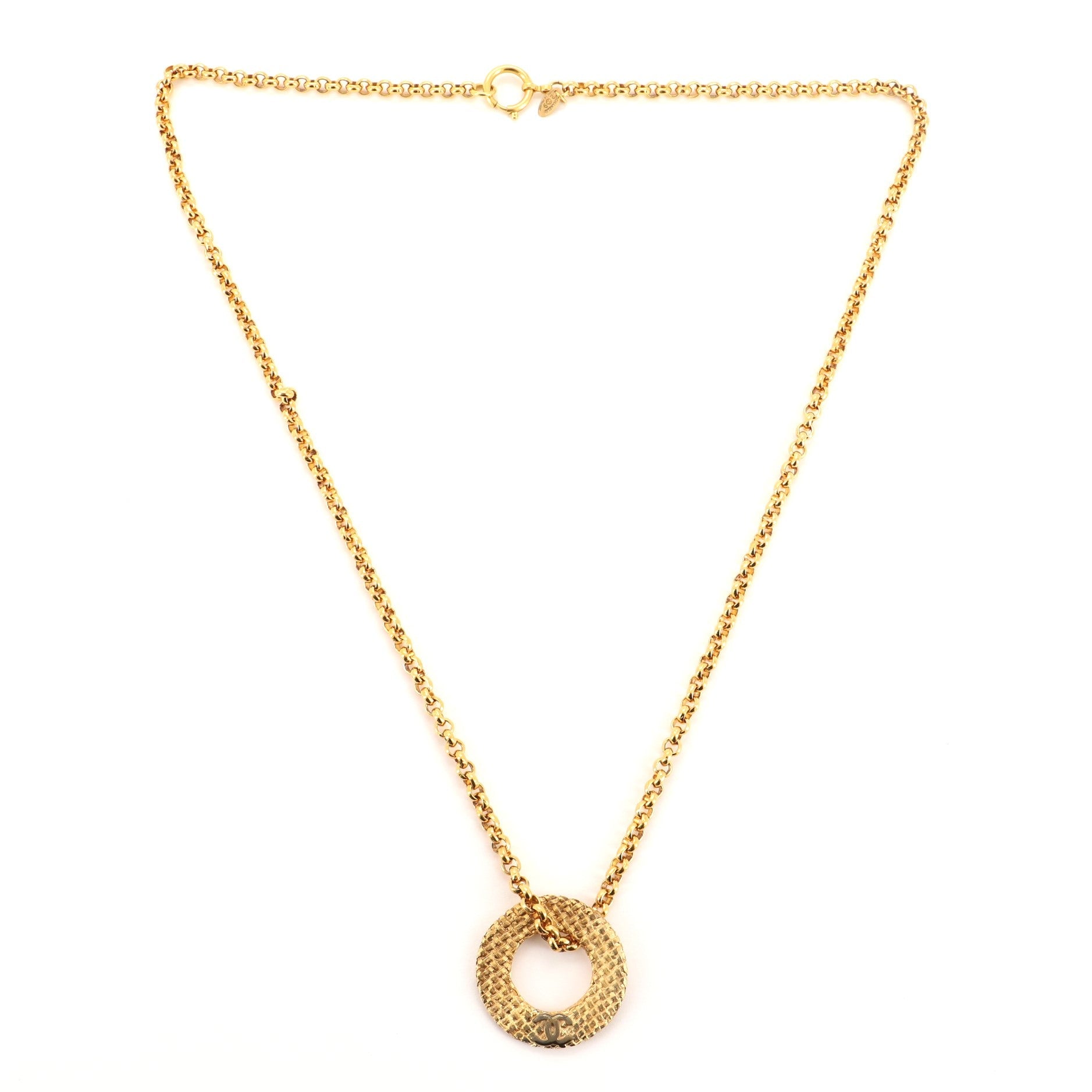 CC Round Pendant Necklace Metal