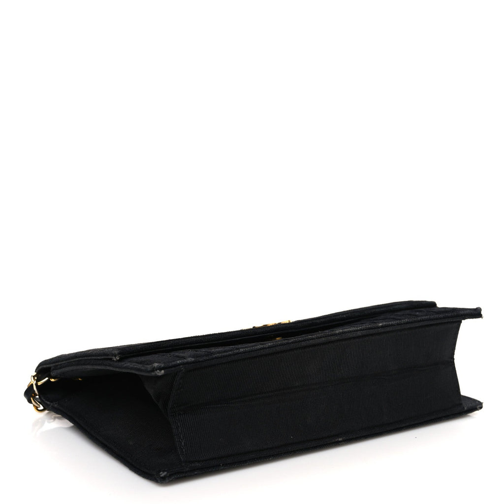 Velvet Vertical Horizontal Quilt Single Flap Black