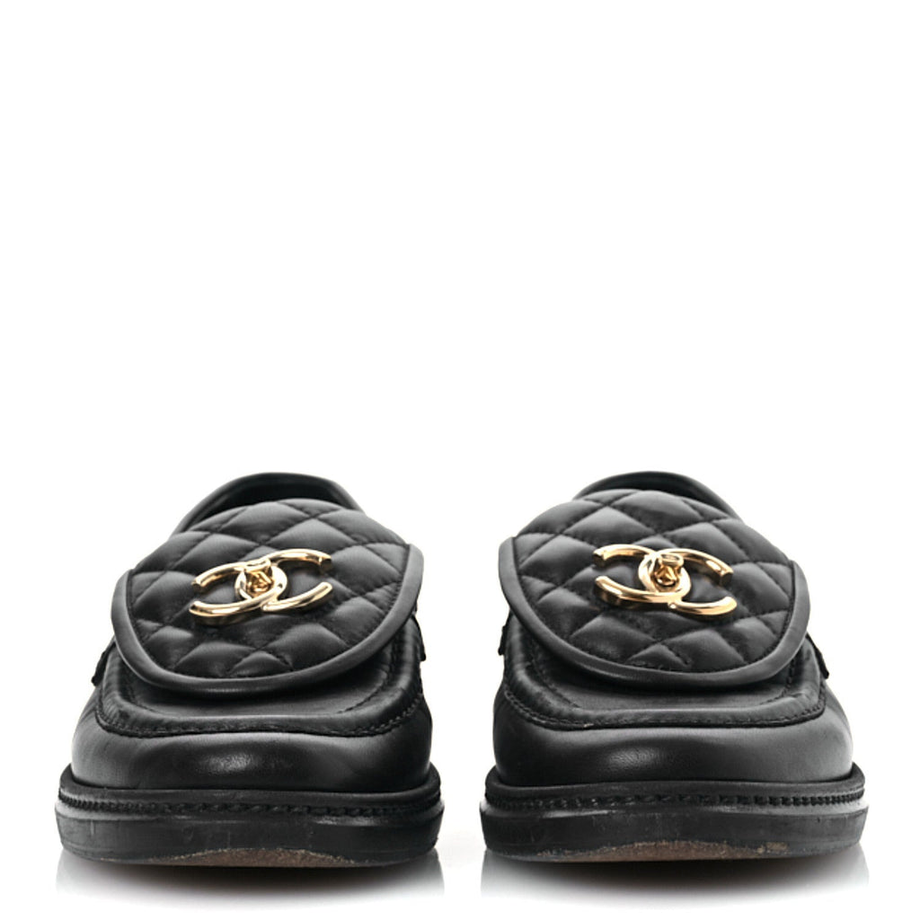 Lambskin Quilted CC Turnlock Loafers 37 Navy