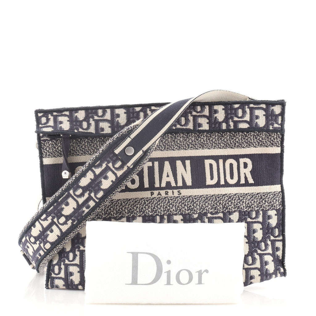 Convertible Clutch Oblique Canvas