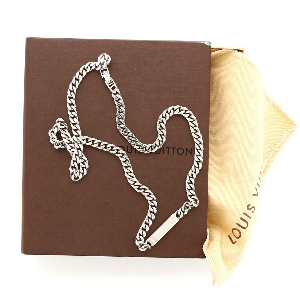 Montaigne Necklace Metal