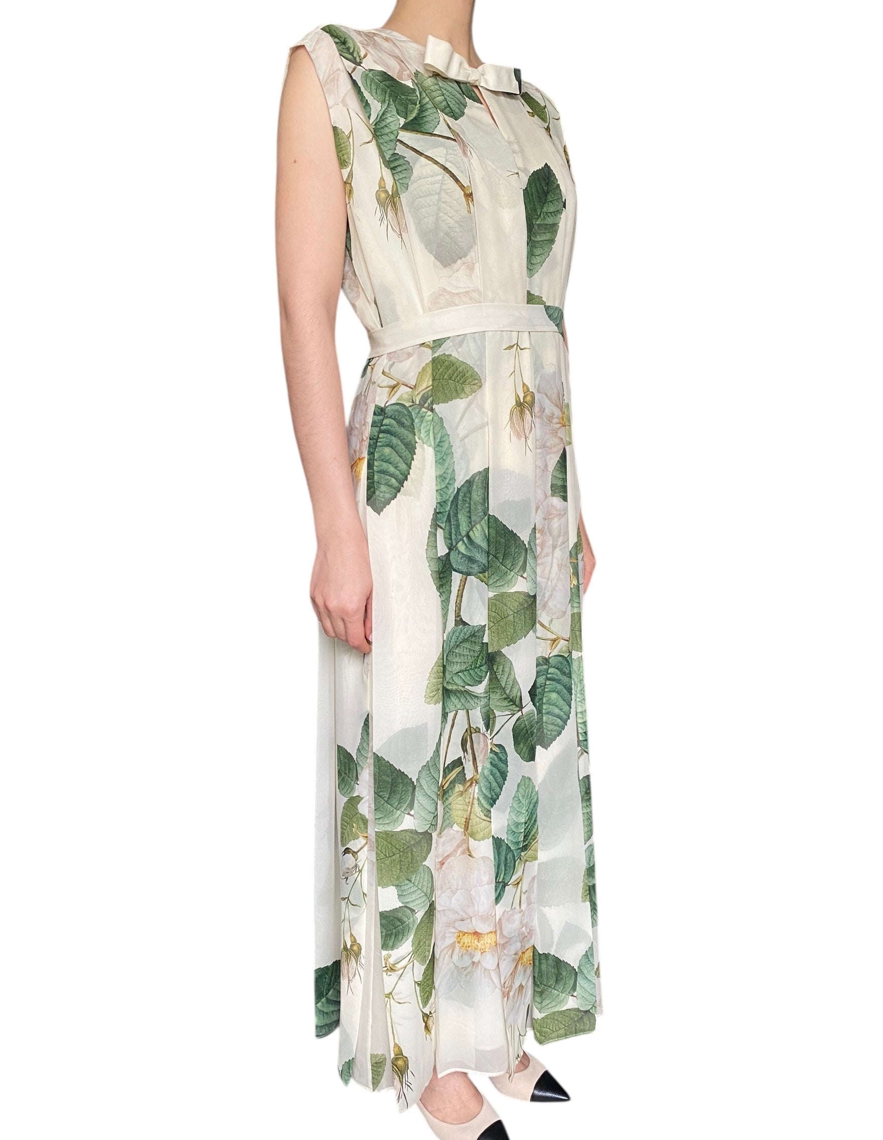 Giambattista Valli Ivory Green Silk Chiffon Roses Print Gown - IT44 / USA 8