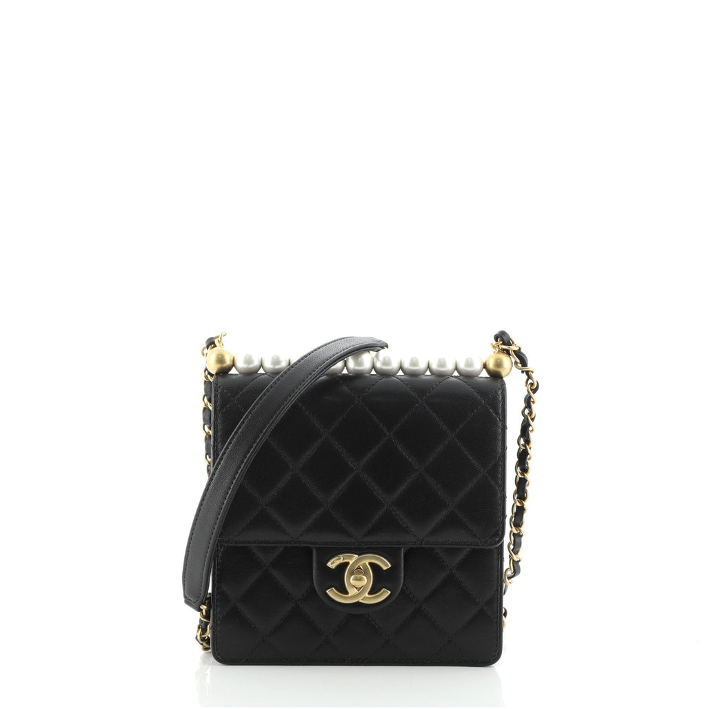 Chic Pearls Flap Bag Quilted Lambskin Mini