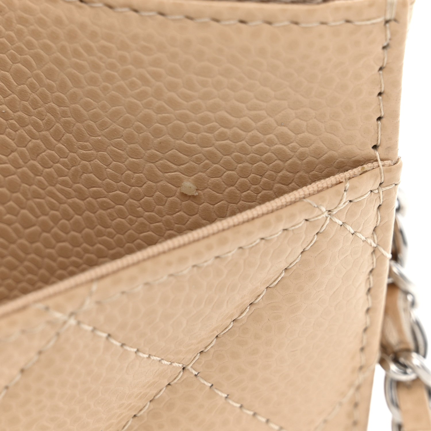 Caviar Quilted Wallet on Chain WOC Beige