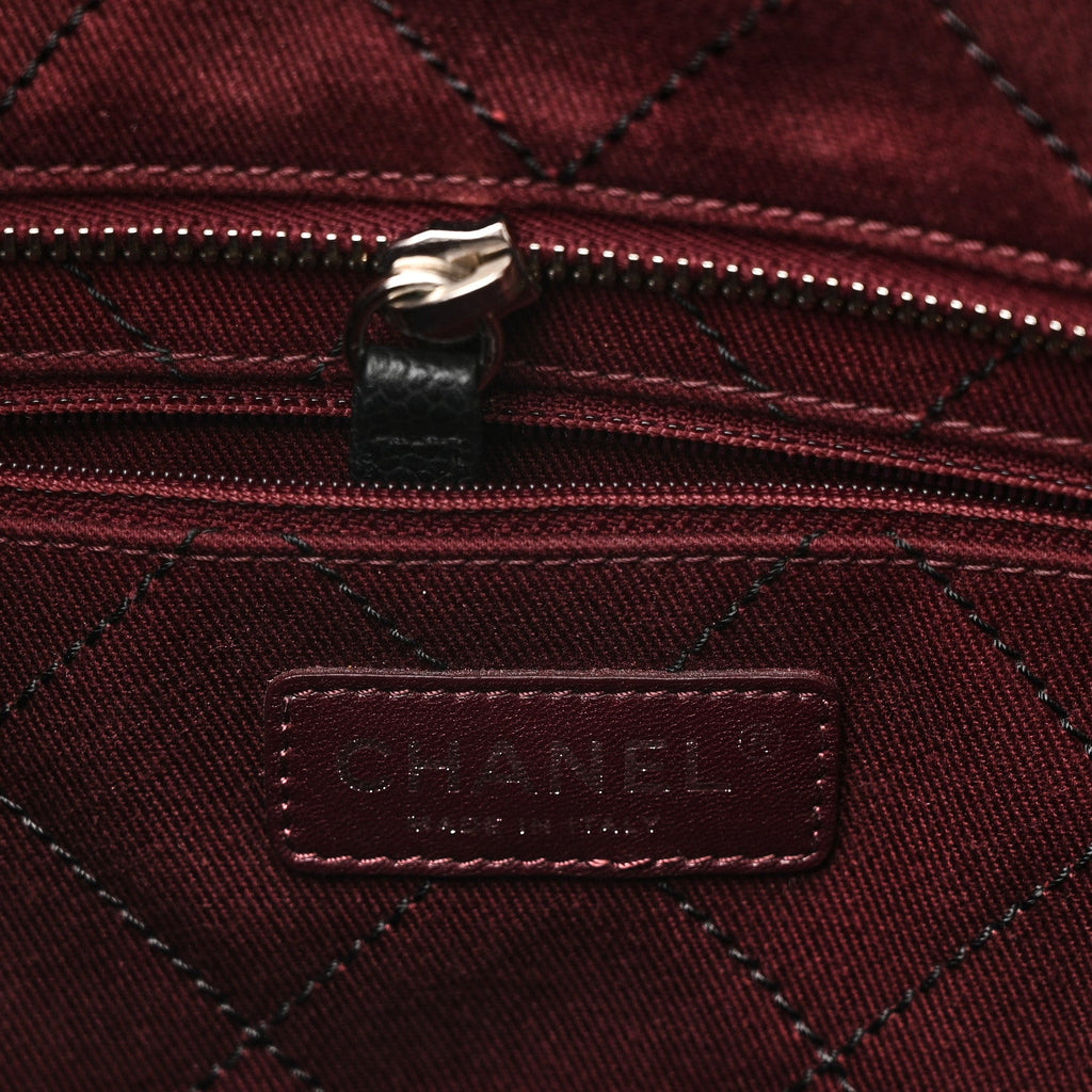 Grained Calfskin Quilted Small Daily Shopping Tote Black