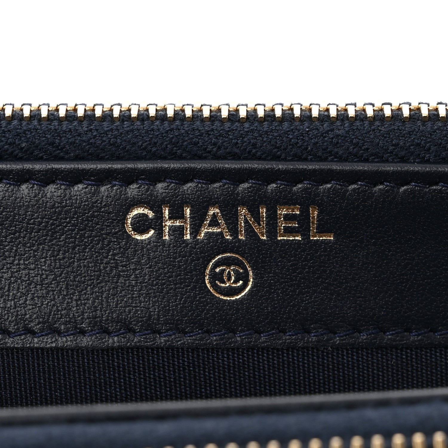 Canvas Small Deauville Clutch With Chain Black