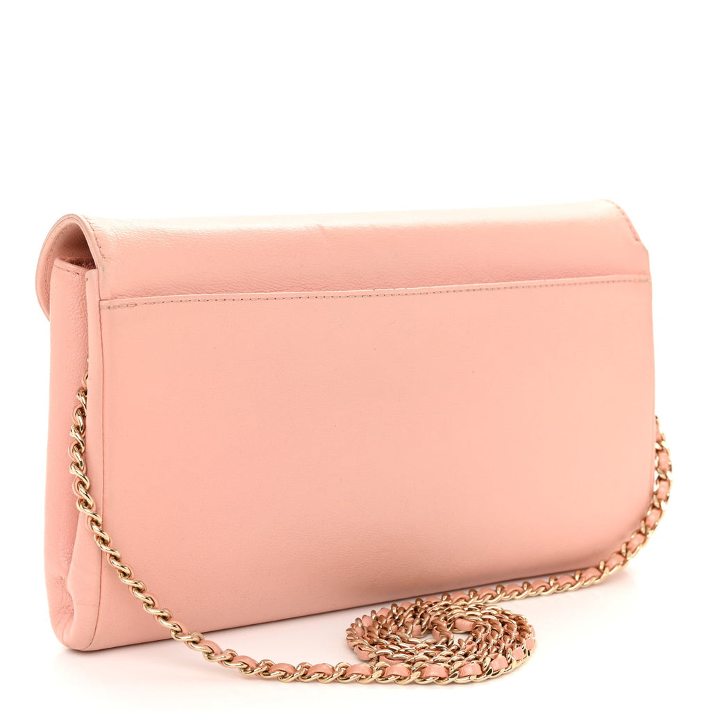 Iridescent Calfskin Smart Pocket Flap Bag Pink