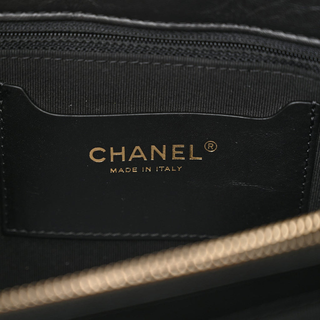 Aged Calfskin Quilted Graphic Catch Shopping Bag Black