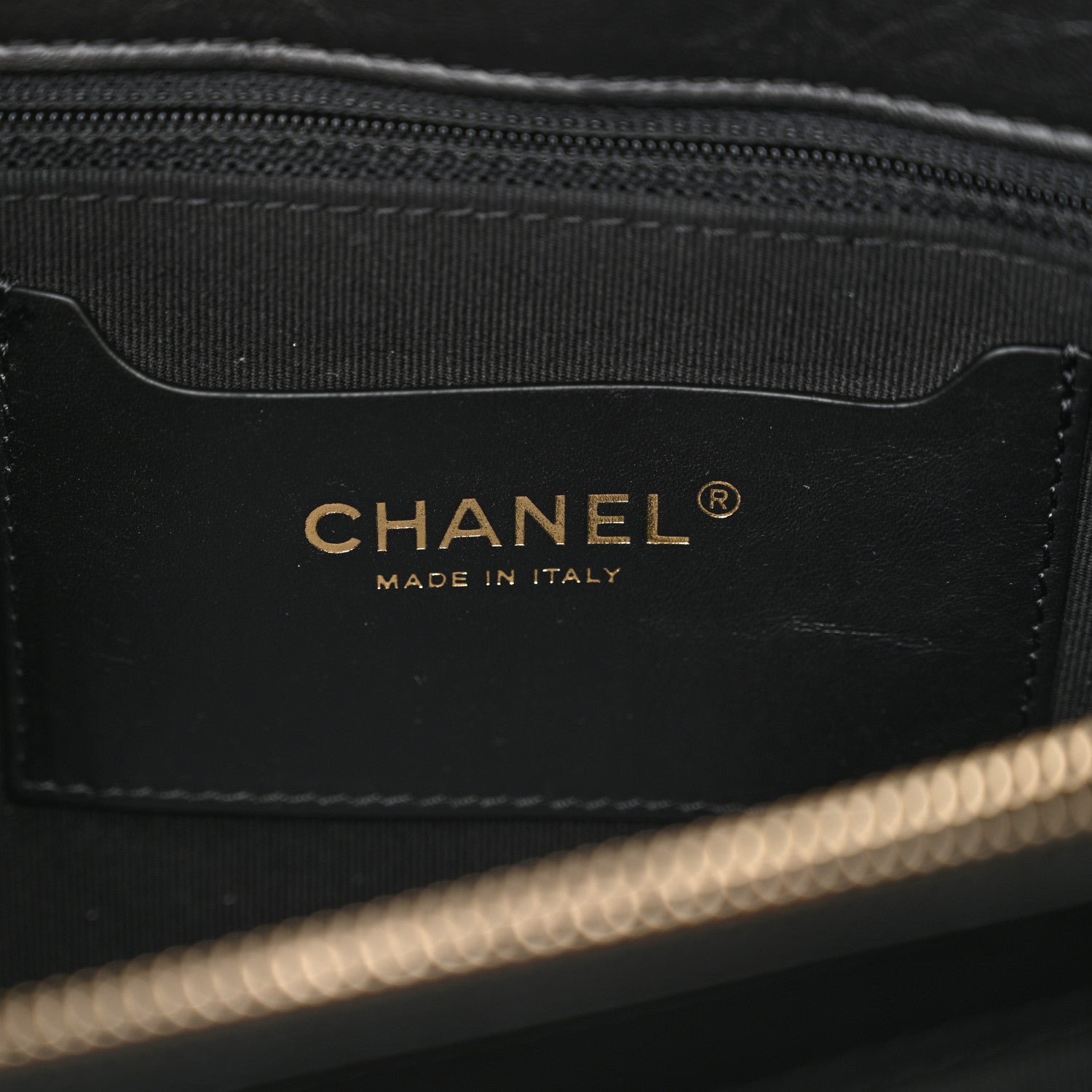 Aged Calfskin Quilted Graphic Catch Shopping Bag Black