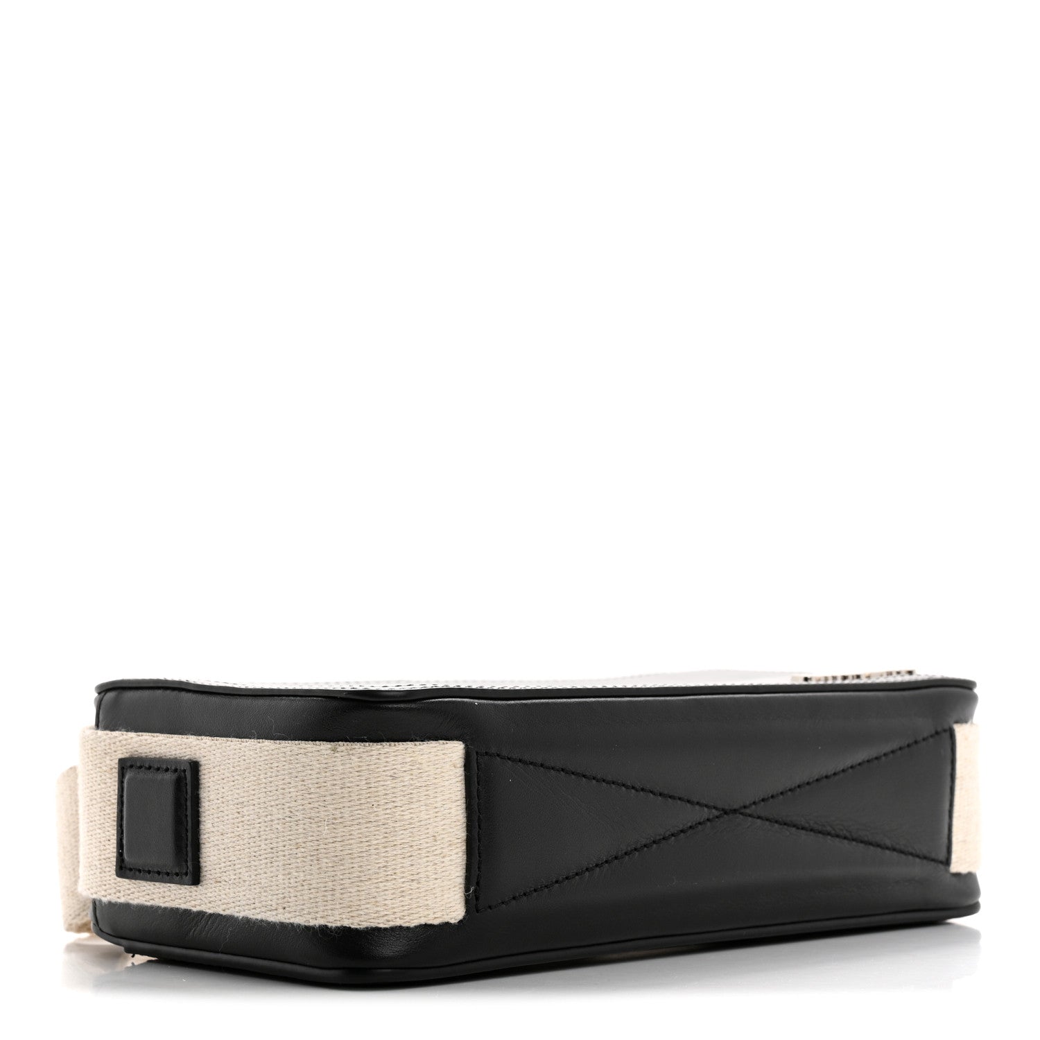 Smooth Calfskin Le Cuerda Horizontal Black
