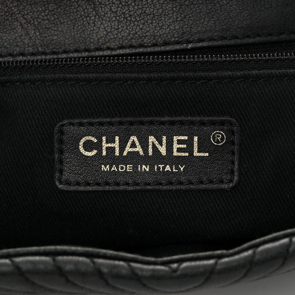 Calfskin Chevron Quilted Medium Surpique Flap Black