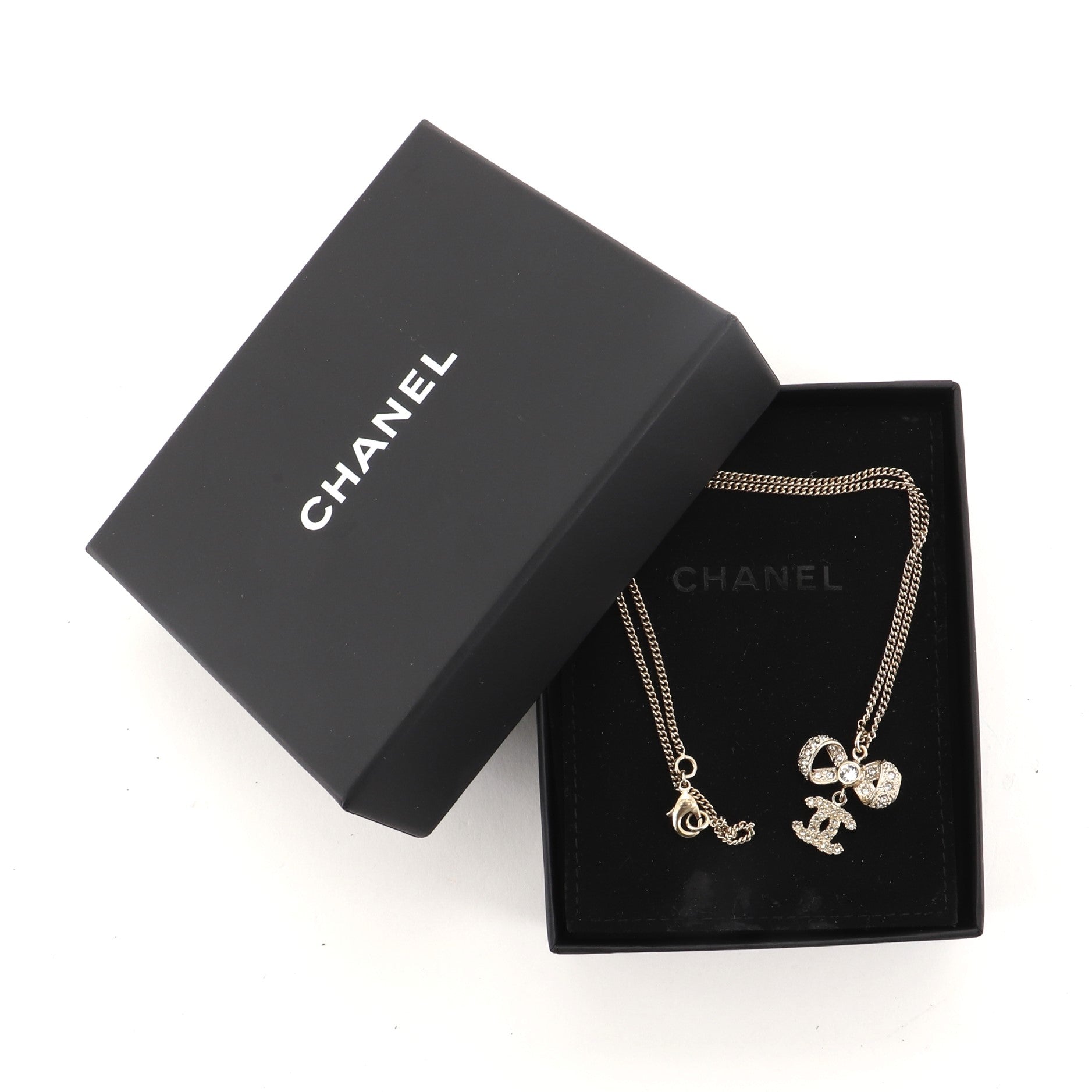 CC Bow Necklace Crystal Embellished Metal