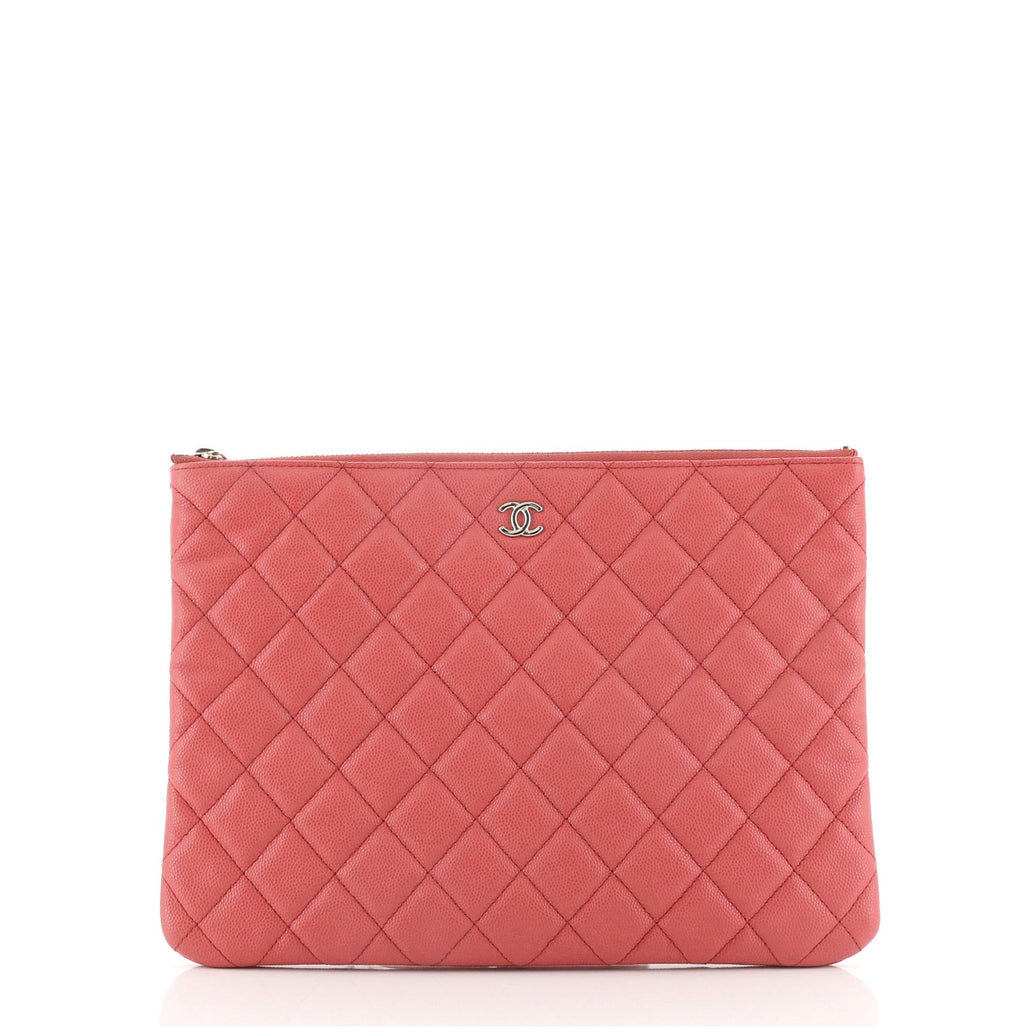 O Case Clutch Quilted Caviar Medium