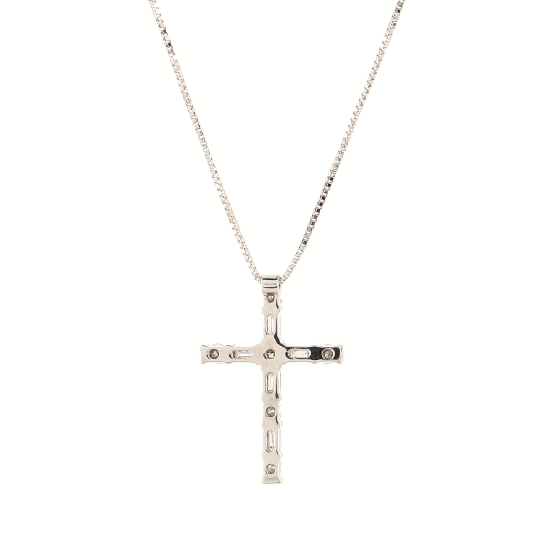 Cross Pendant Necklace 18K White Gold and Diamonds