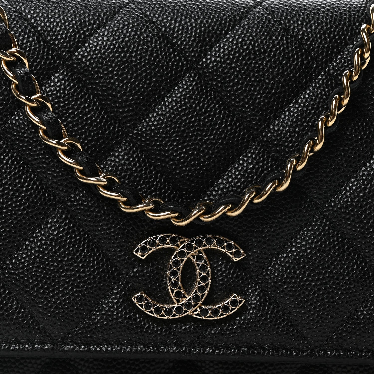Shiny Caviar Quilted Strass CC Wallet On Chain WOC Black