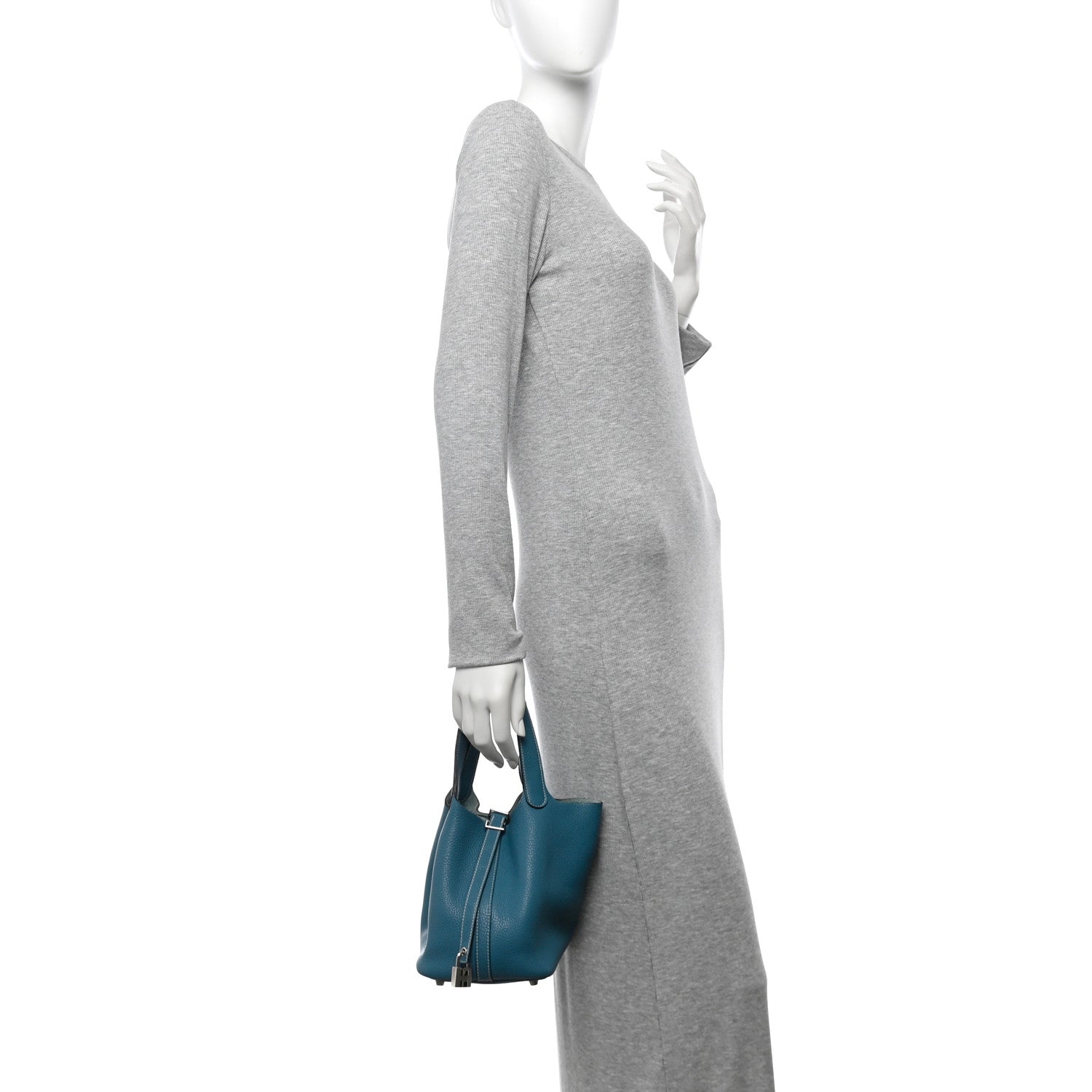 Taurillon Clemence Picotin Lock 18 PM Blue Jean