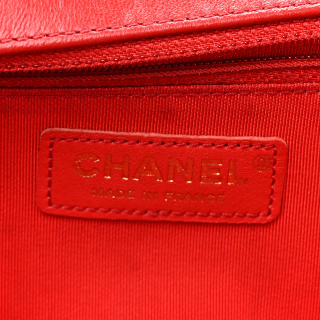 Lambskin Quilted New Medium Boy Flap Red
