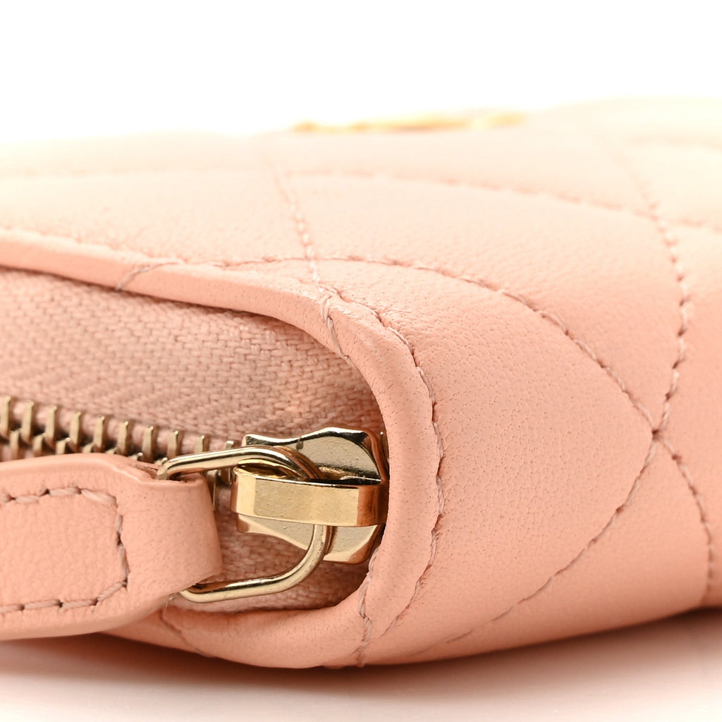 Lambskin Quilted CC Pearl Crush Zip  Holder On Chain Pink