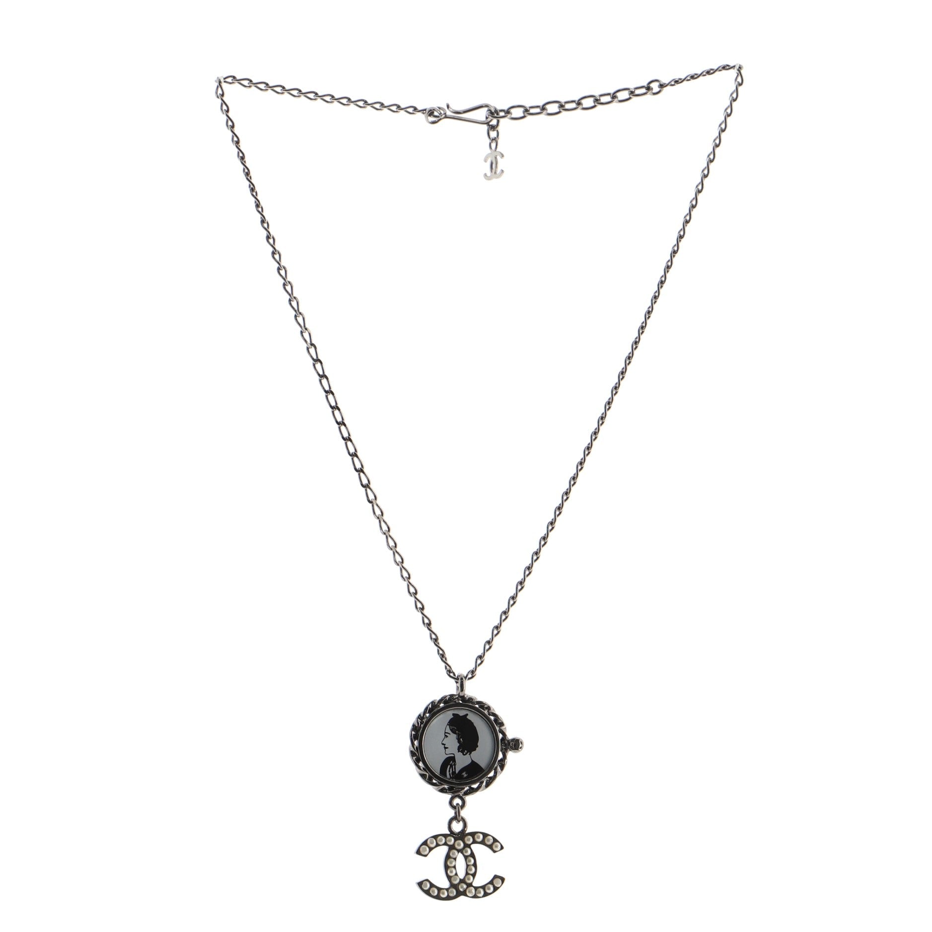 CC Portrait Pendant Necklace Metal with Faux Pearls