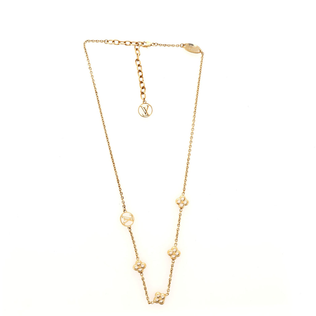 Flower Full Short Necklace Metal