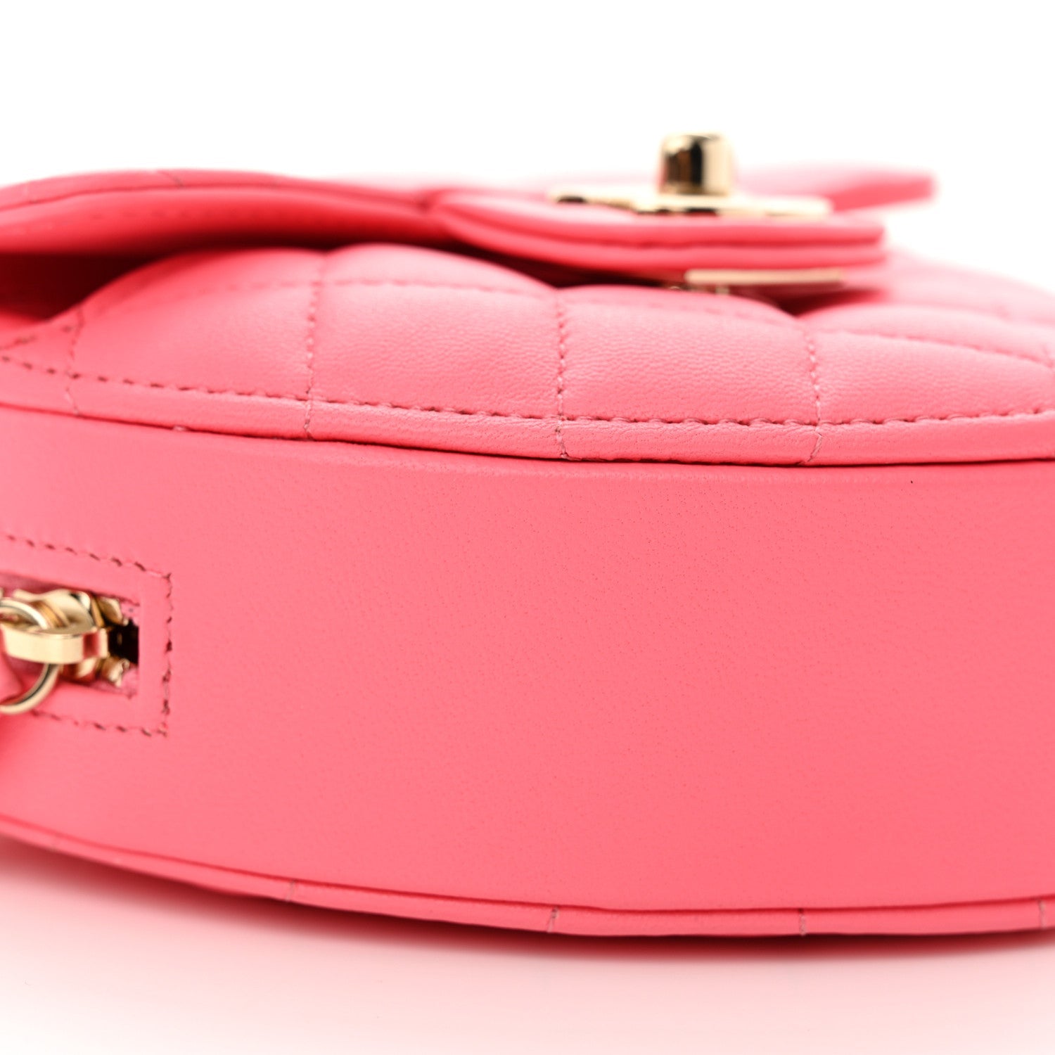 Lambskin Quilted CC In Love Heart Clutch With Chain Pink