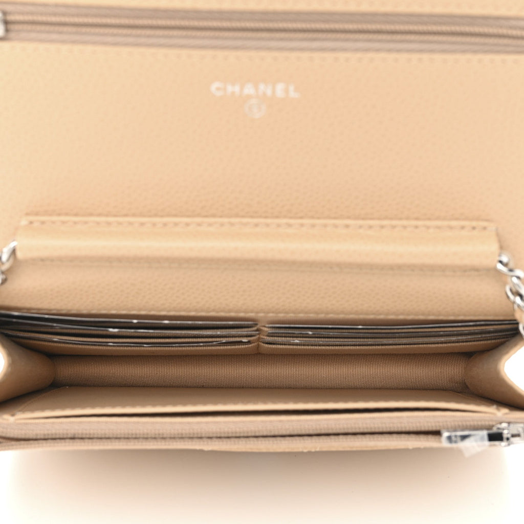 Caviar Quilted Wallet on Chain WOC Beige