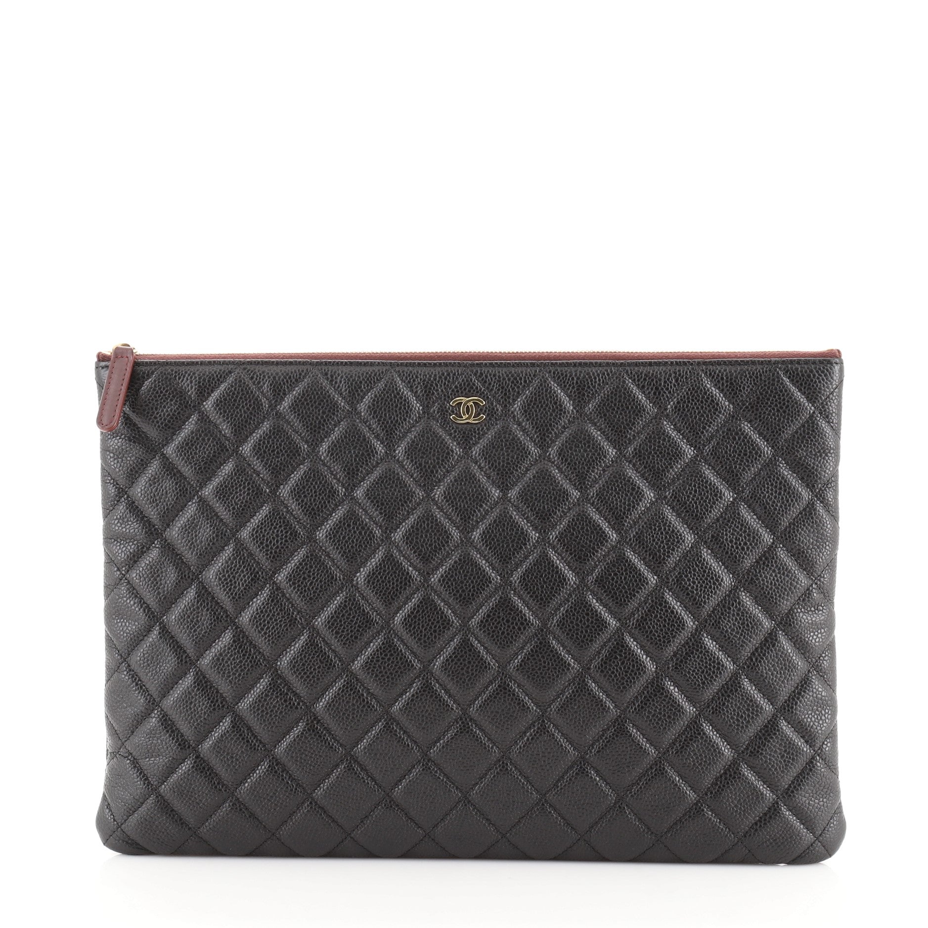 O Case Clutch Quilted Caviar Large