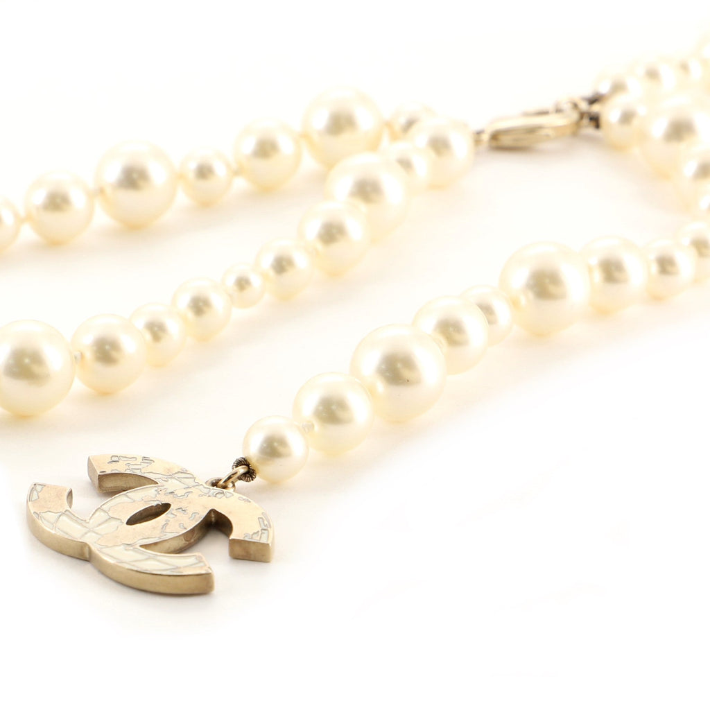 Double Strand CC Belt Faux Pearls 50