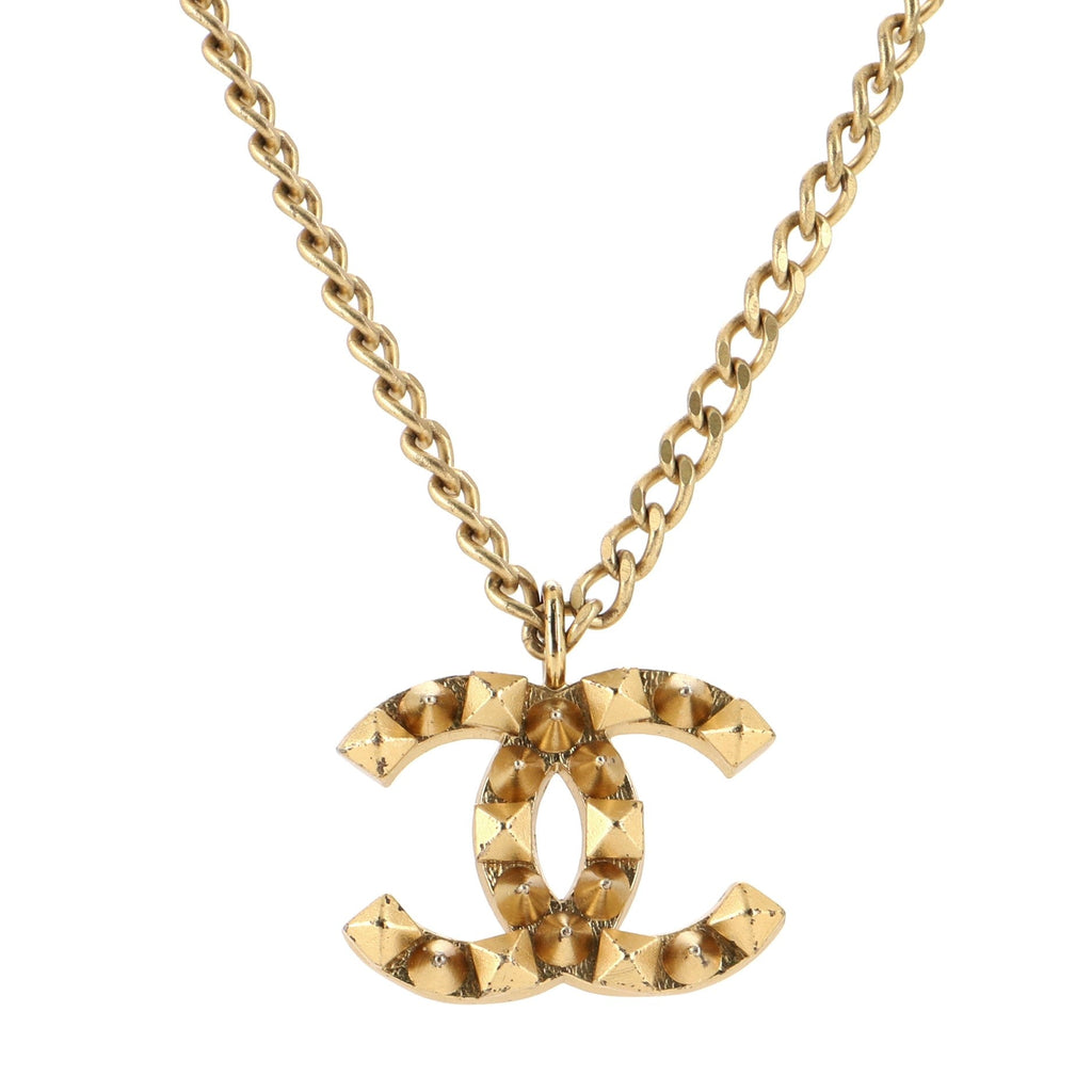 Vintage CC Stud Pendant Necklace Metal