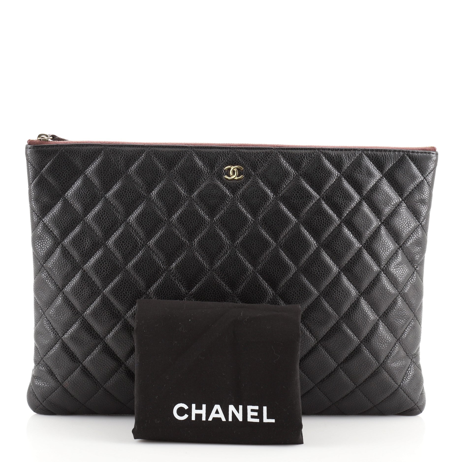 O Case Clutch Quilted Caviar Large