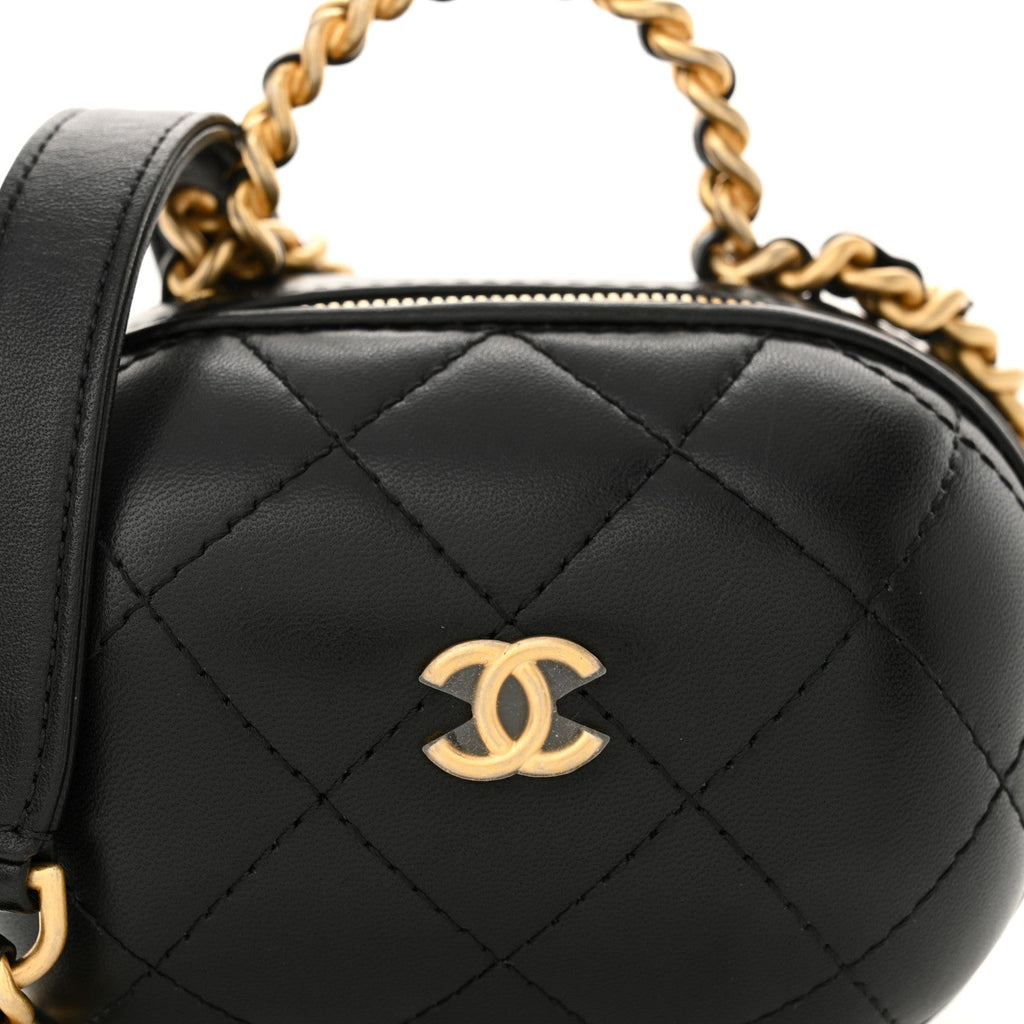 Lambskin Quilted Small CC Bubble Vanity Case With Chain Black