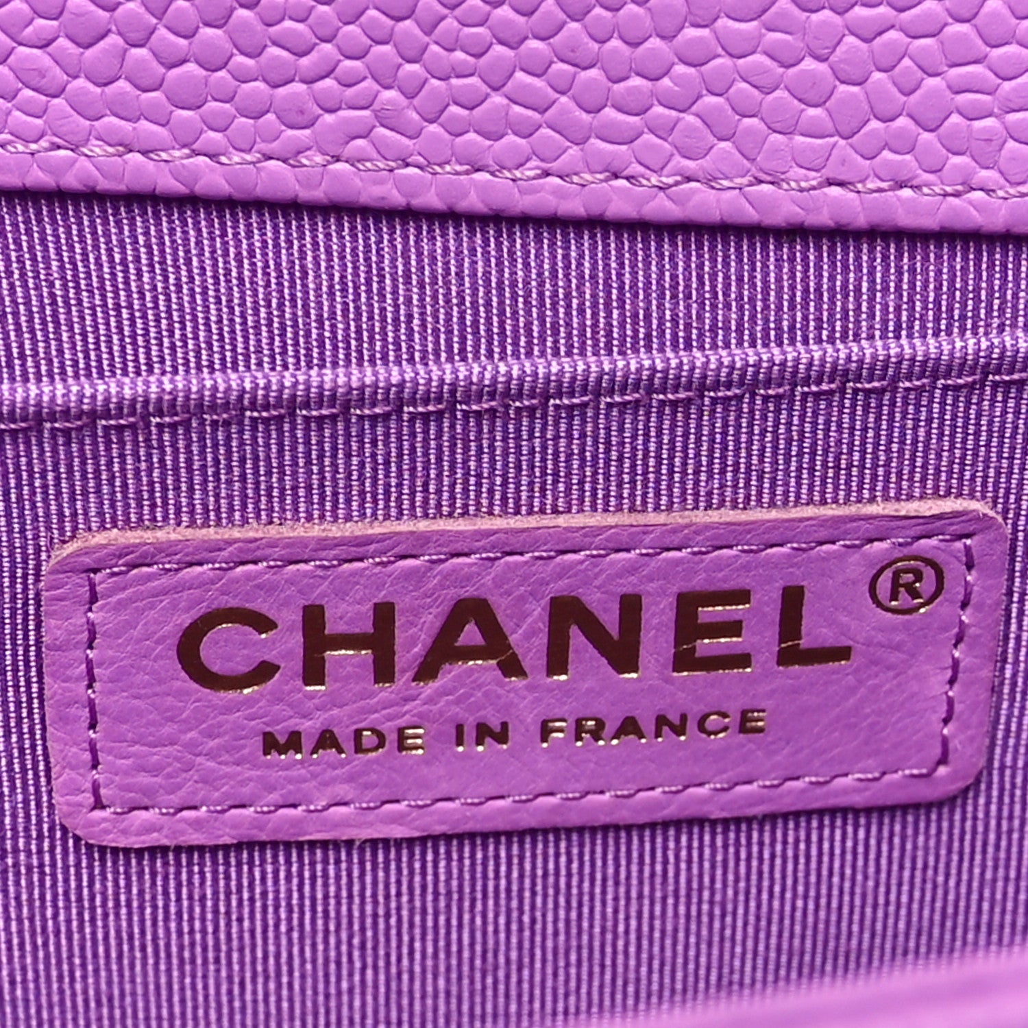 Caviar Quilted Medium Boy Flap Purple