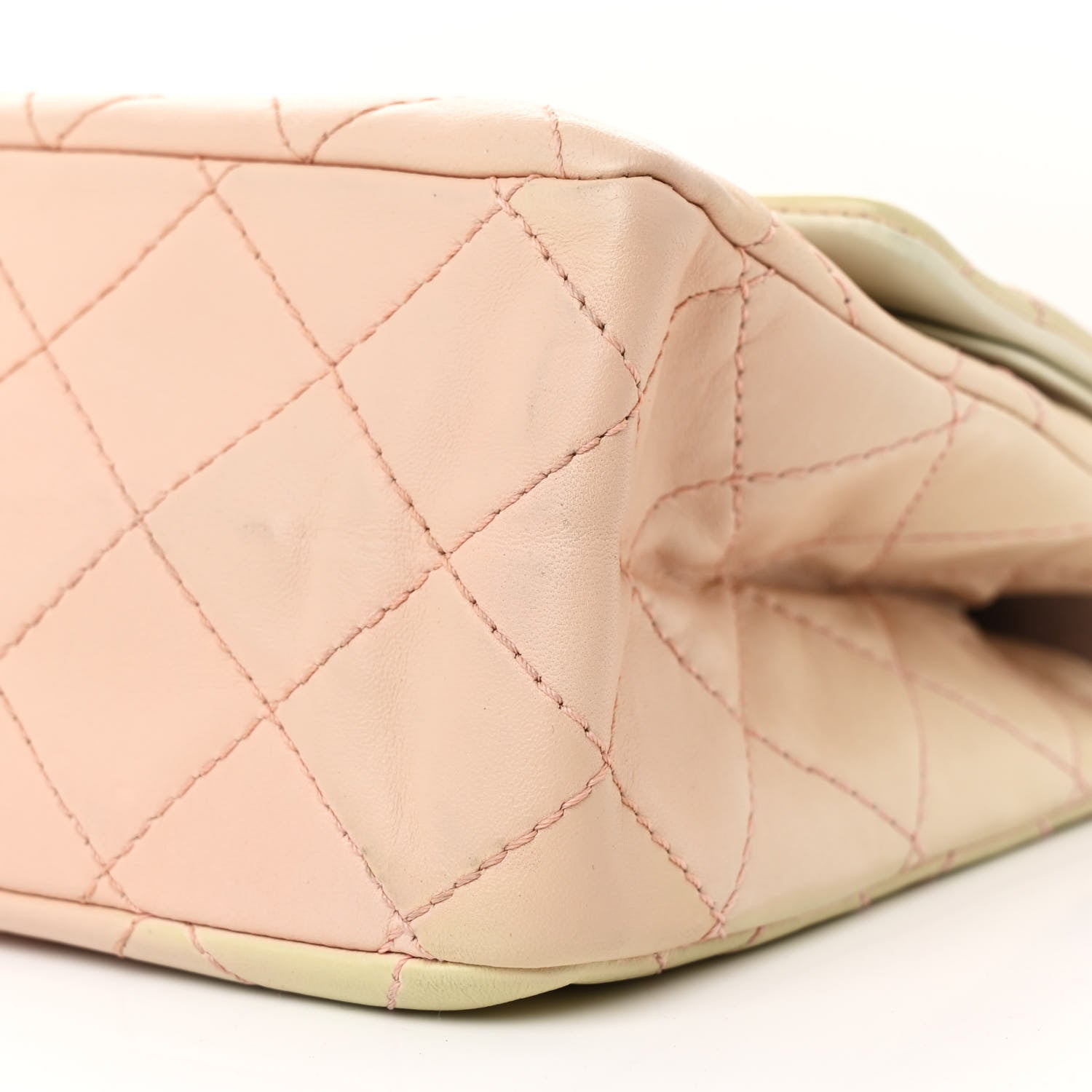 Lambskin Degrade Quilted 2.55 Reissue 227 Pink