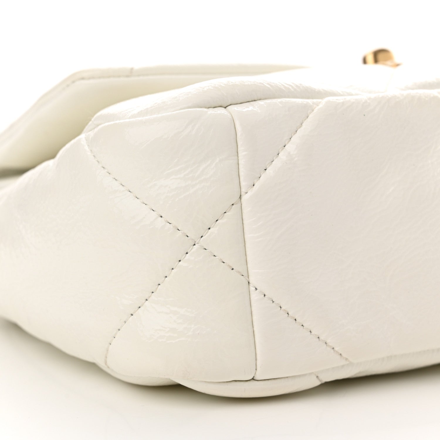 Shiny Crumpled Calfskin Quilted Medium Chanel 19 Flap White