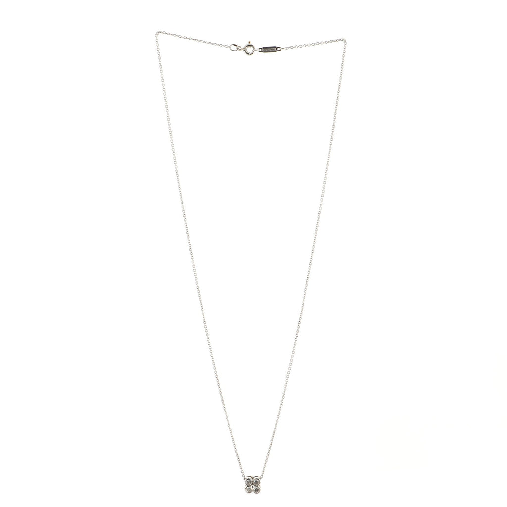 Flower Pendant Necklace Platinum with Diamonds