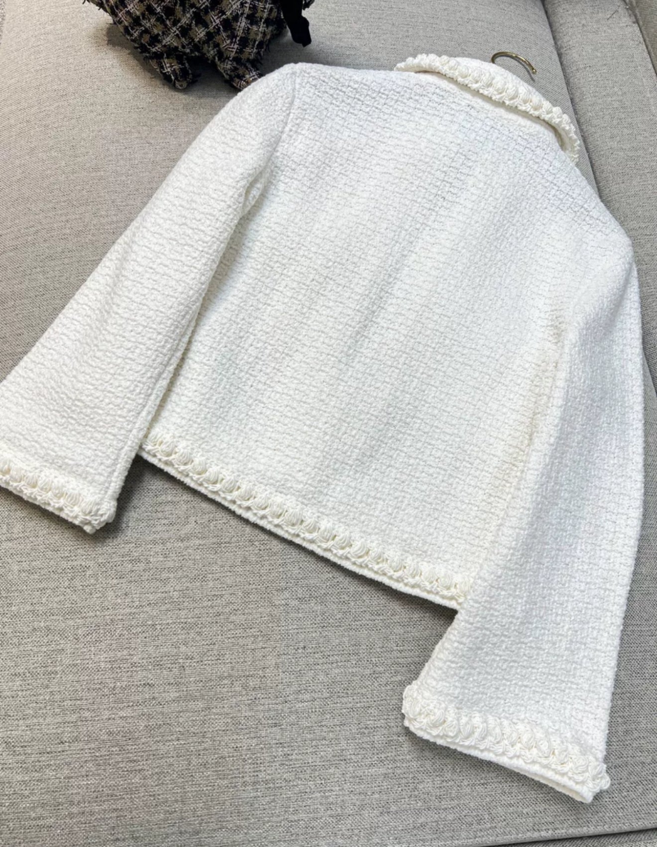 Chanel 25P white tweed Jacket